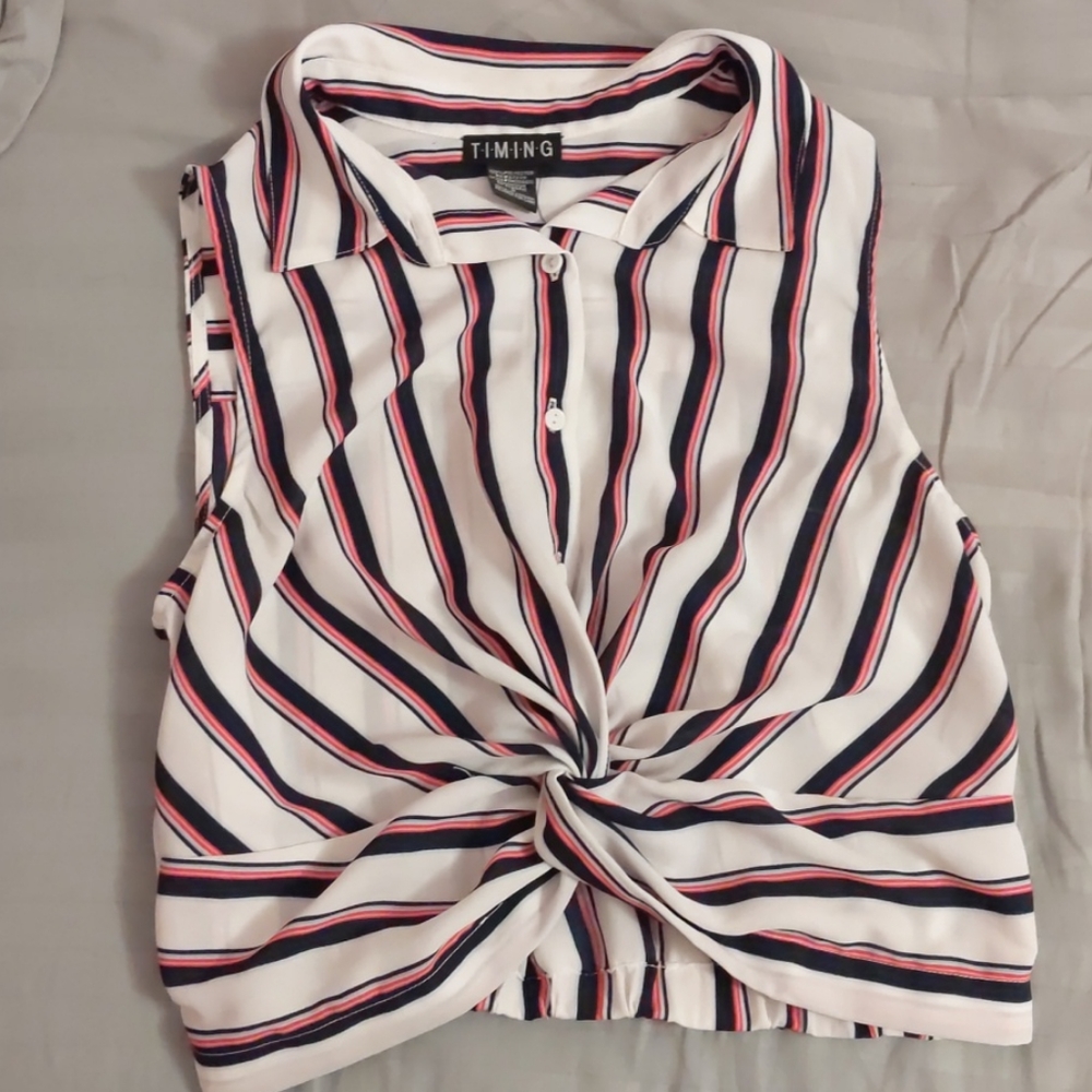 Sleeveless Blouse